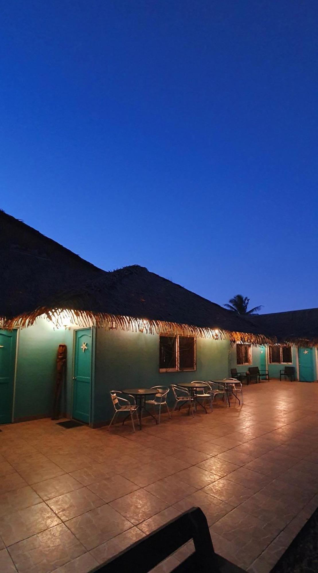 Hotel Chez Hiva  à Hanga Roa Extérieur photo